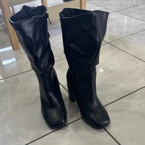 Torrid Classic Black Mid-Calf Women's Heeled Boots